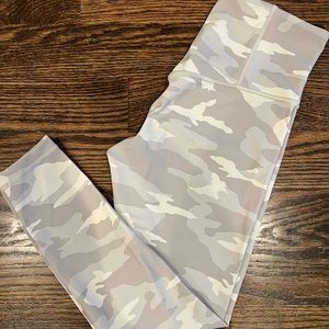 Athleta 7/8 elation leggings